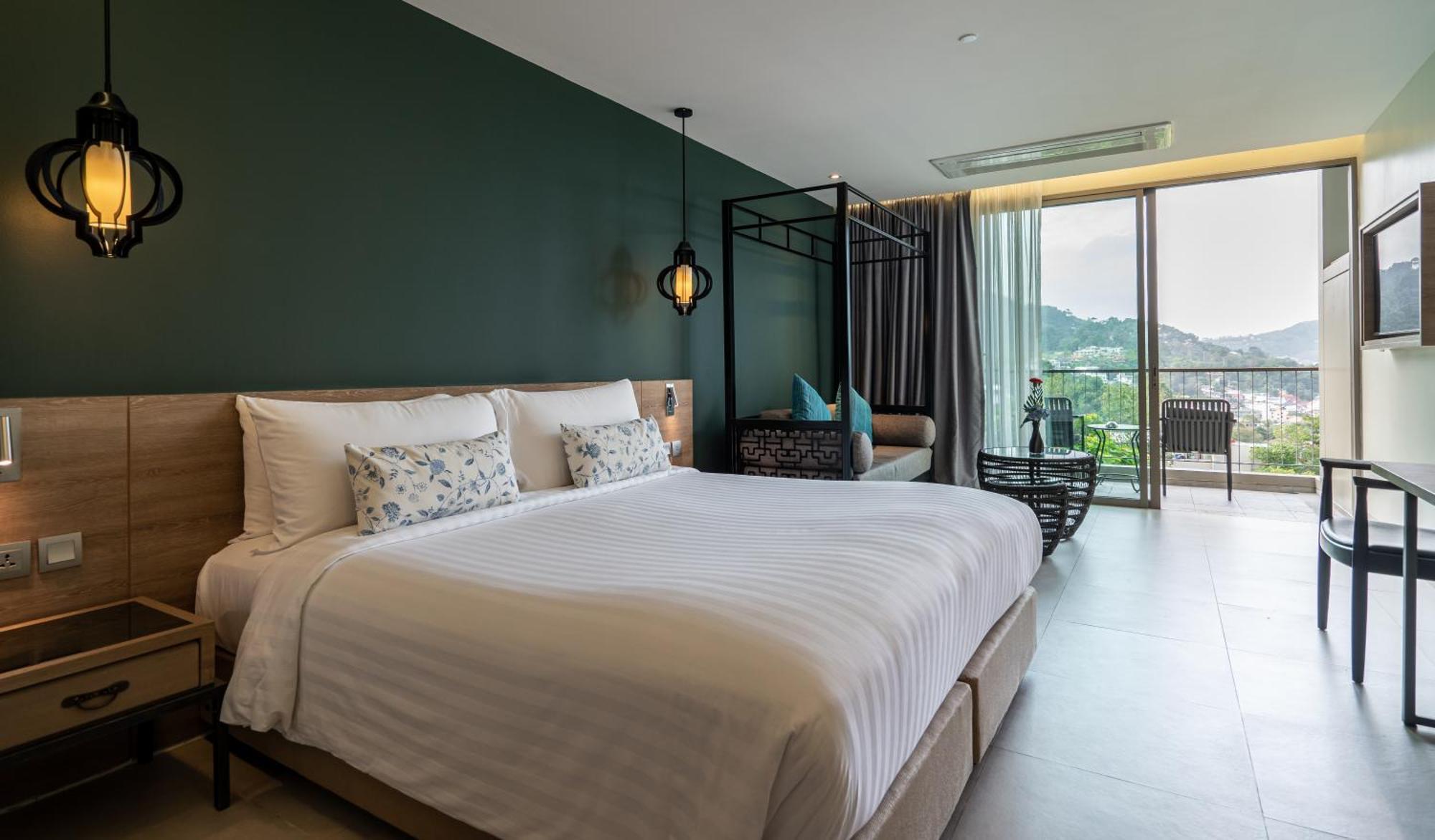 Fusion Suites Phuket Patong Exterior photo